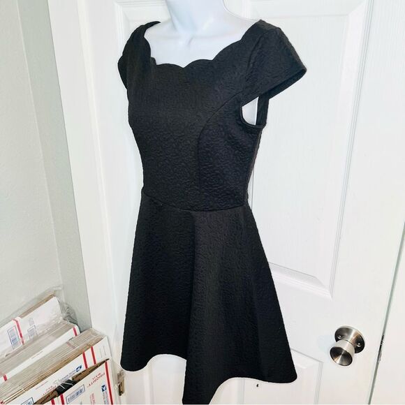 Altar'd State LBD Rose Embossed Black Mini Dress Fit and Flare S - Picture 5 of 10